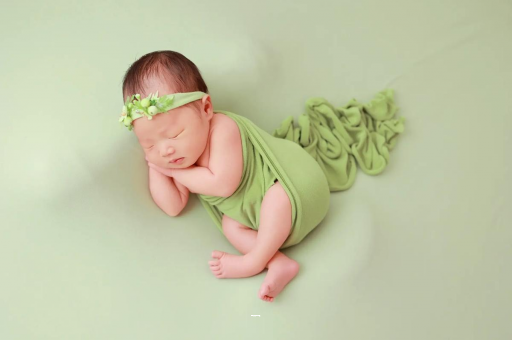 商水宝宝多大才不会吐奶